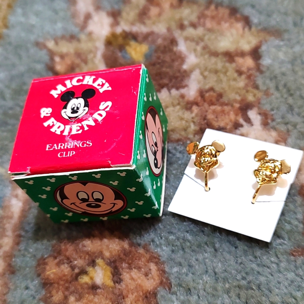 Mickey and Friends Avon earrings clip 1990